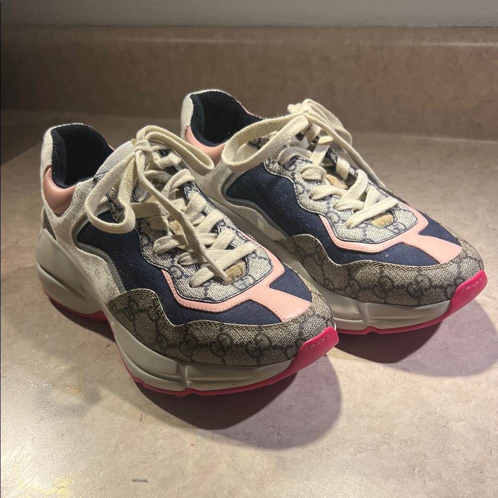 Gucci Women's Sneakers - Pink, Blue, Cream